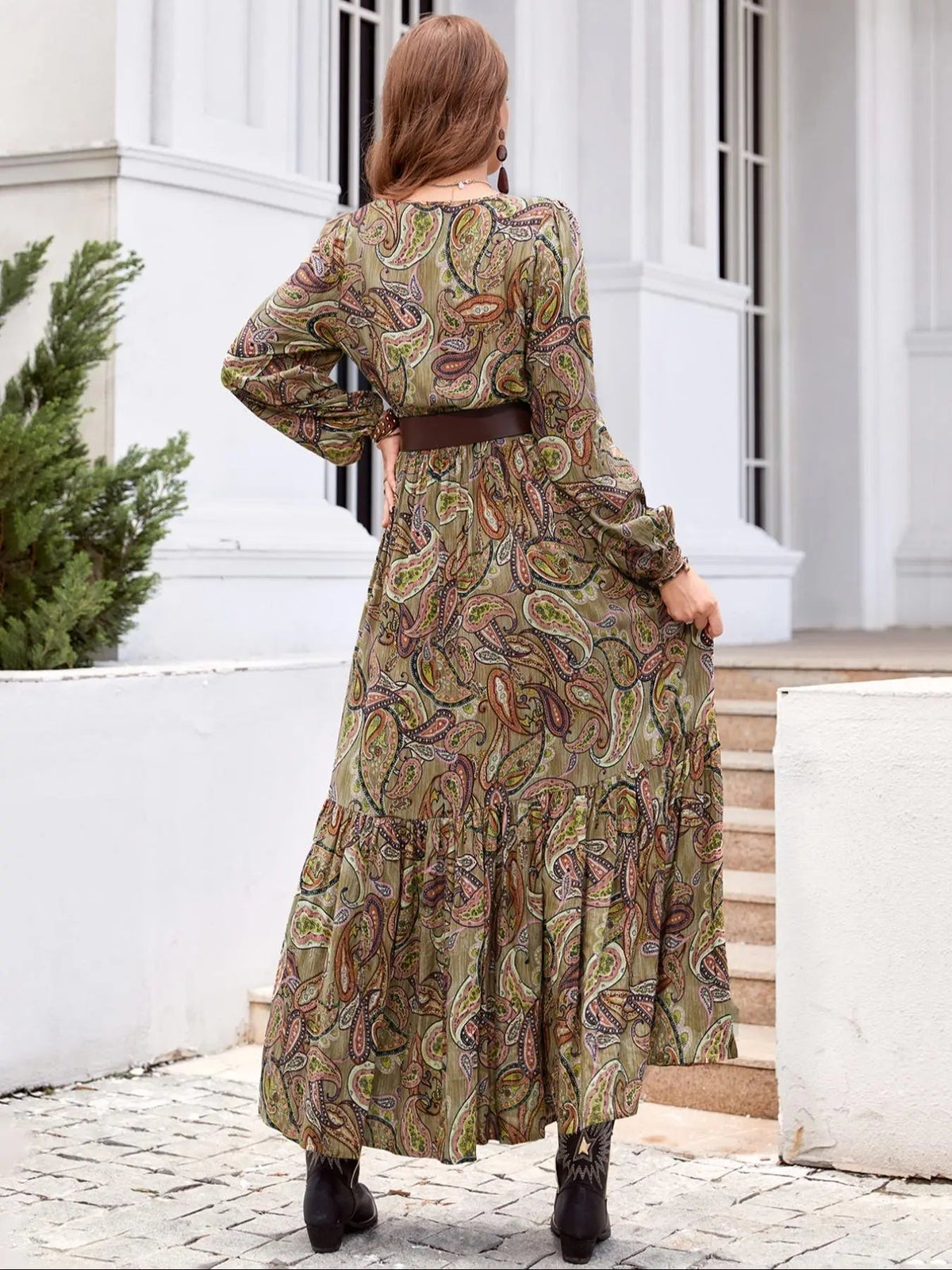 Women's Boho Style Long Sleeve Woven Paisley Print Dress, Fitted Waist Design, Comfortable, Casual & Stylish for All Seasons, Perfect for Beach