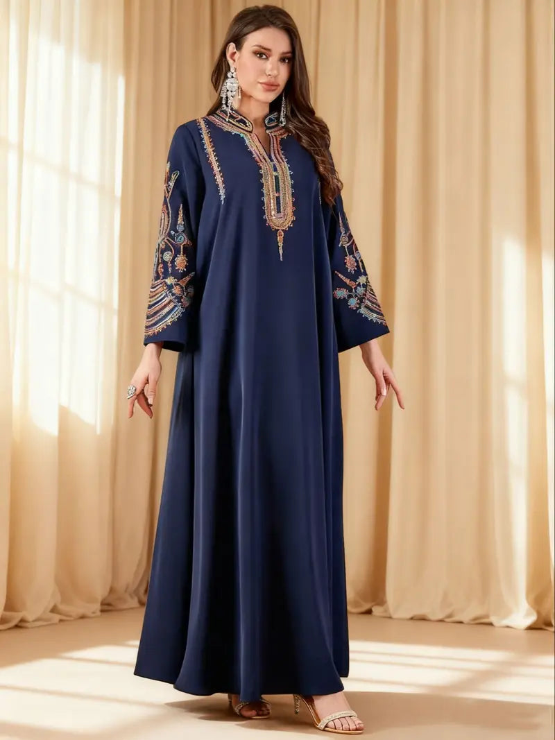 Elegant Muslim Women's Long Robe with Colorful Embroidery, Perfect for All Seasons, Stylish and Comfortable Clothing