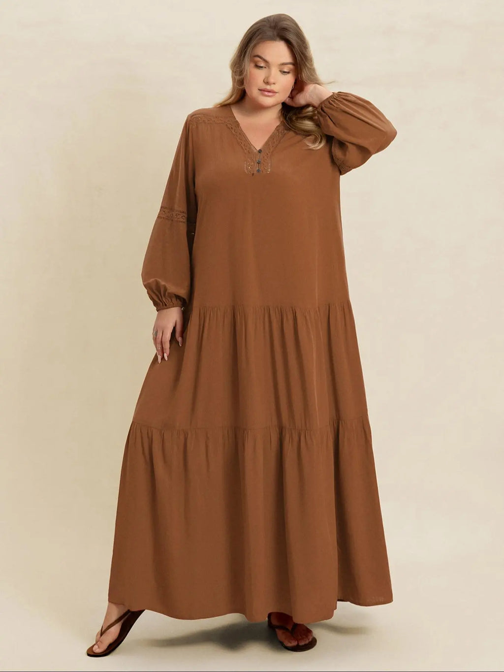 【Plus Size】 Plain V-Neck Long Sleeve Maxi Dress, Boho Modest Dress for Daily Holiday Vacation Wear, Women's Plus-Size Clothing for All Seasons